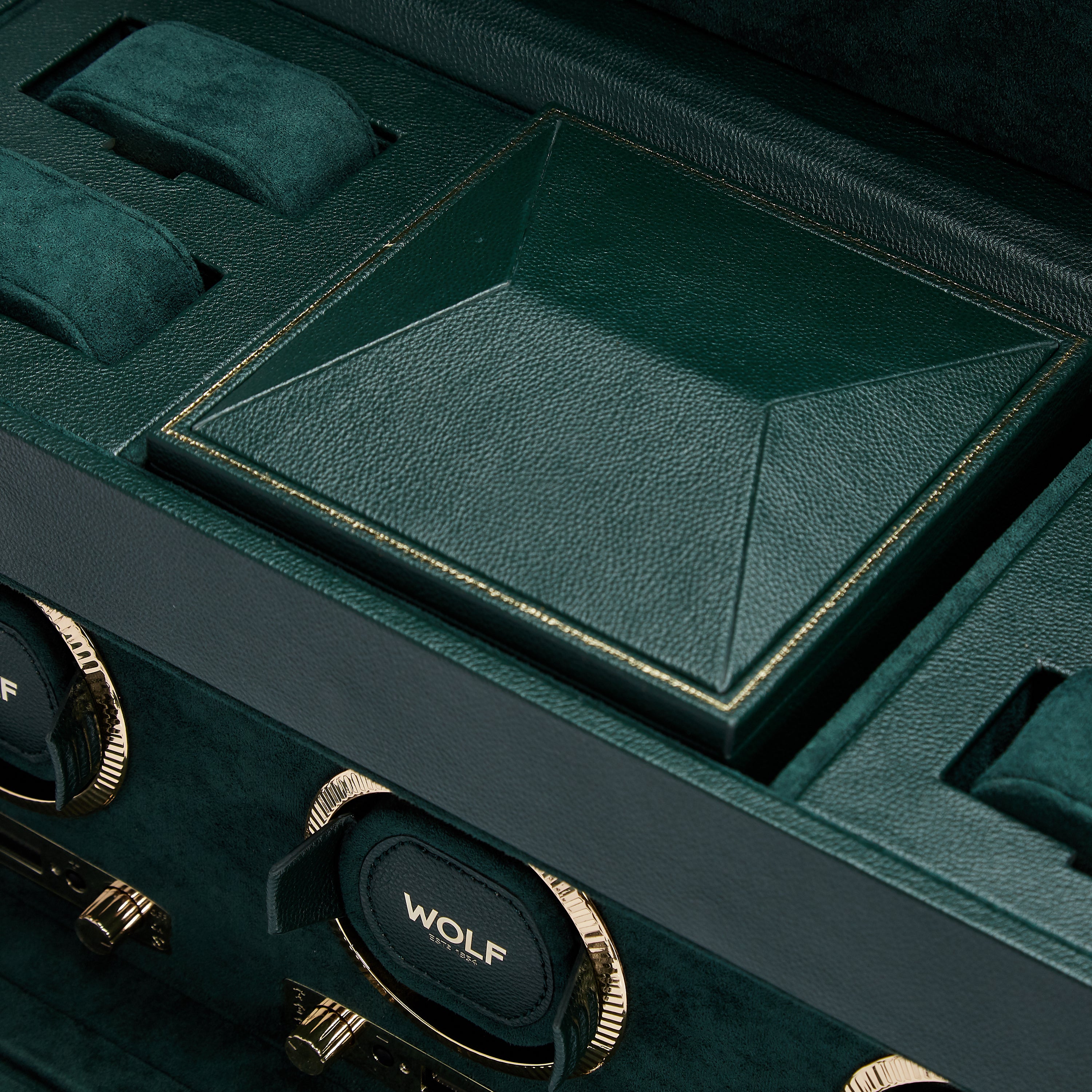 Wolf British Racing Triple Watch Winder With Storage