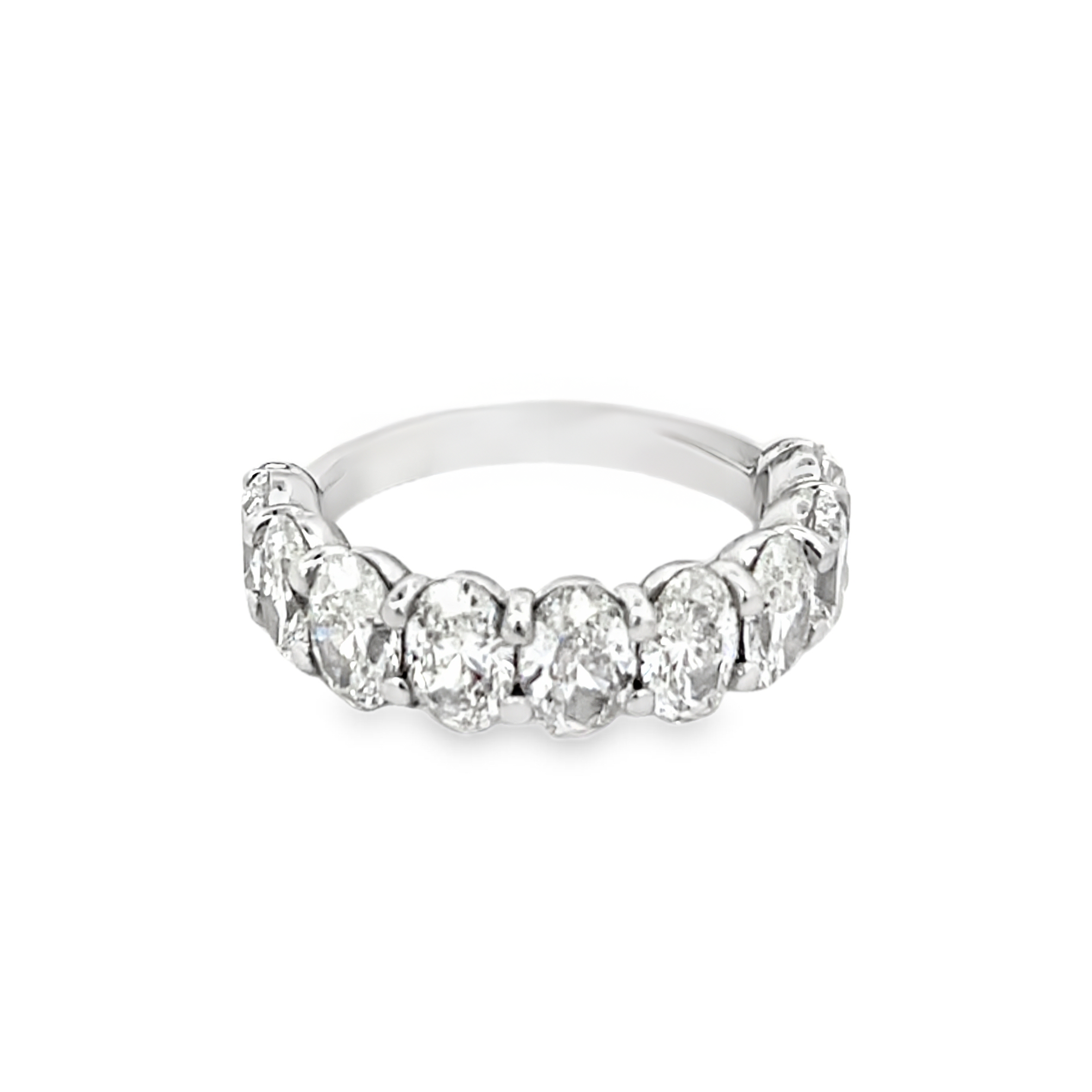 Brown & Co. Platinum Oval Diamond Band