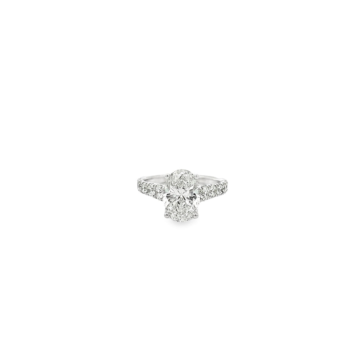 The Grand 18k White Gold Oval Engagement Ring
