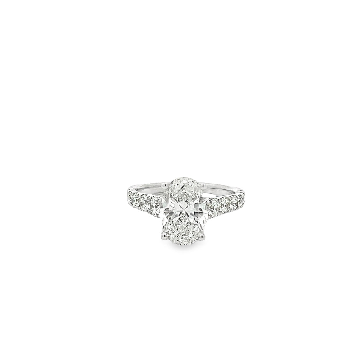 The Grand 18k White Gold Round Engagement Ring