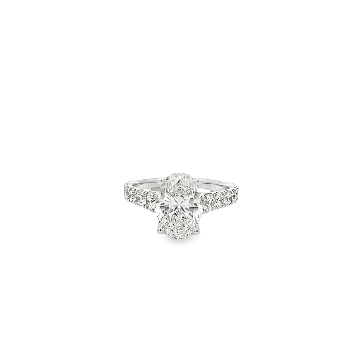 The Grand 18k White Gold Oval Engagement Ring