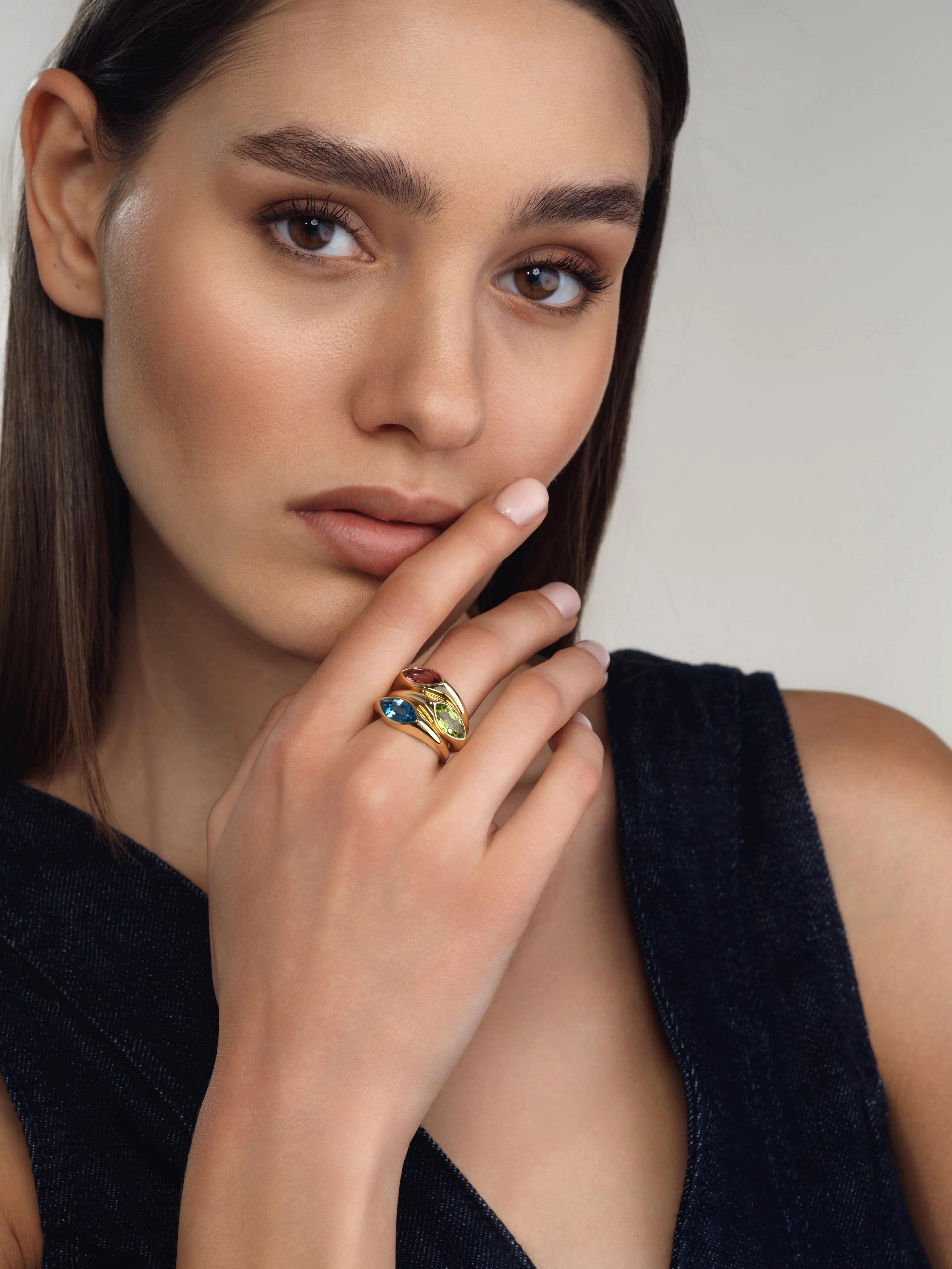 Emily P. Wheeler 18k Yellow Gold Marquise Peridot Ring