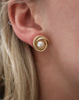 Estate 14k Yellow Gold Pearl Earrings