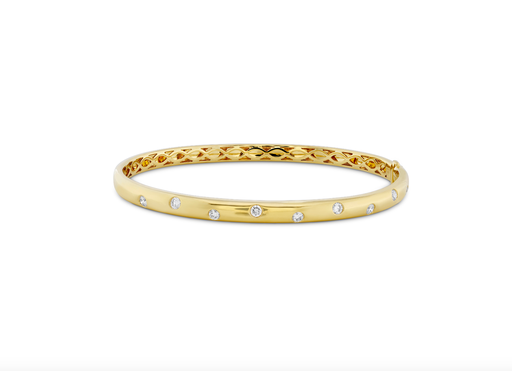 Memoire 18k Yellow Gold Gypsy Diamond Bangle