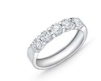 Memoire 18k White Gold Diamond Band
