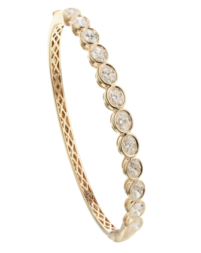 Brown & Co. 18k Yellow Gold Oval Diamond Bangle