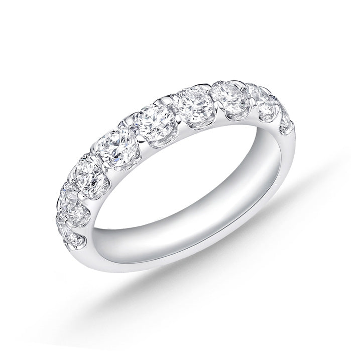 Memoire Platinum Odessa Diamond Band