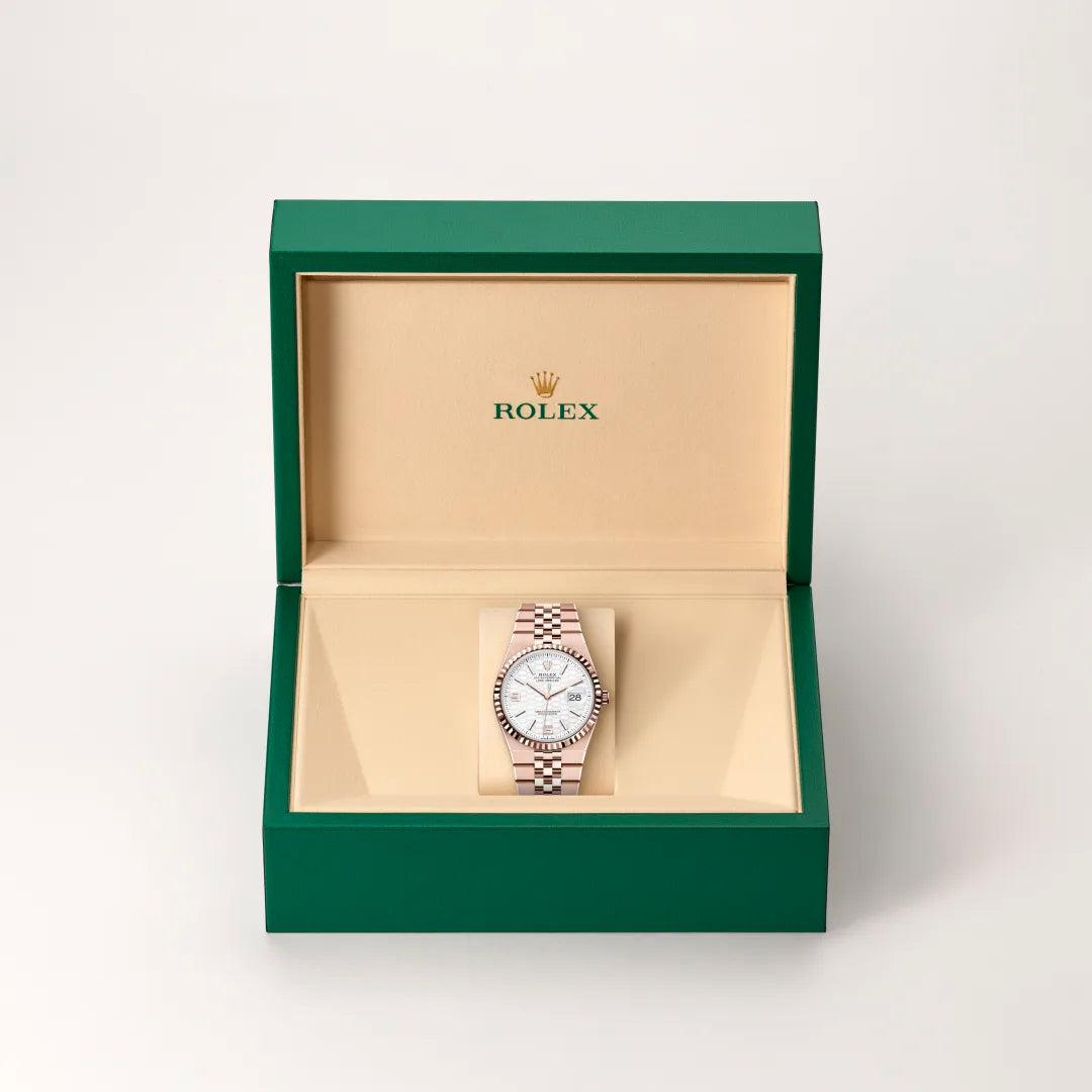Rolex Land-Dweller 36 Oyster, 36 mm, Everose gold M127235-0001