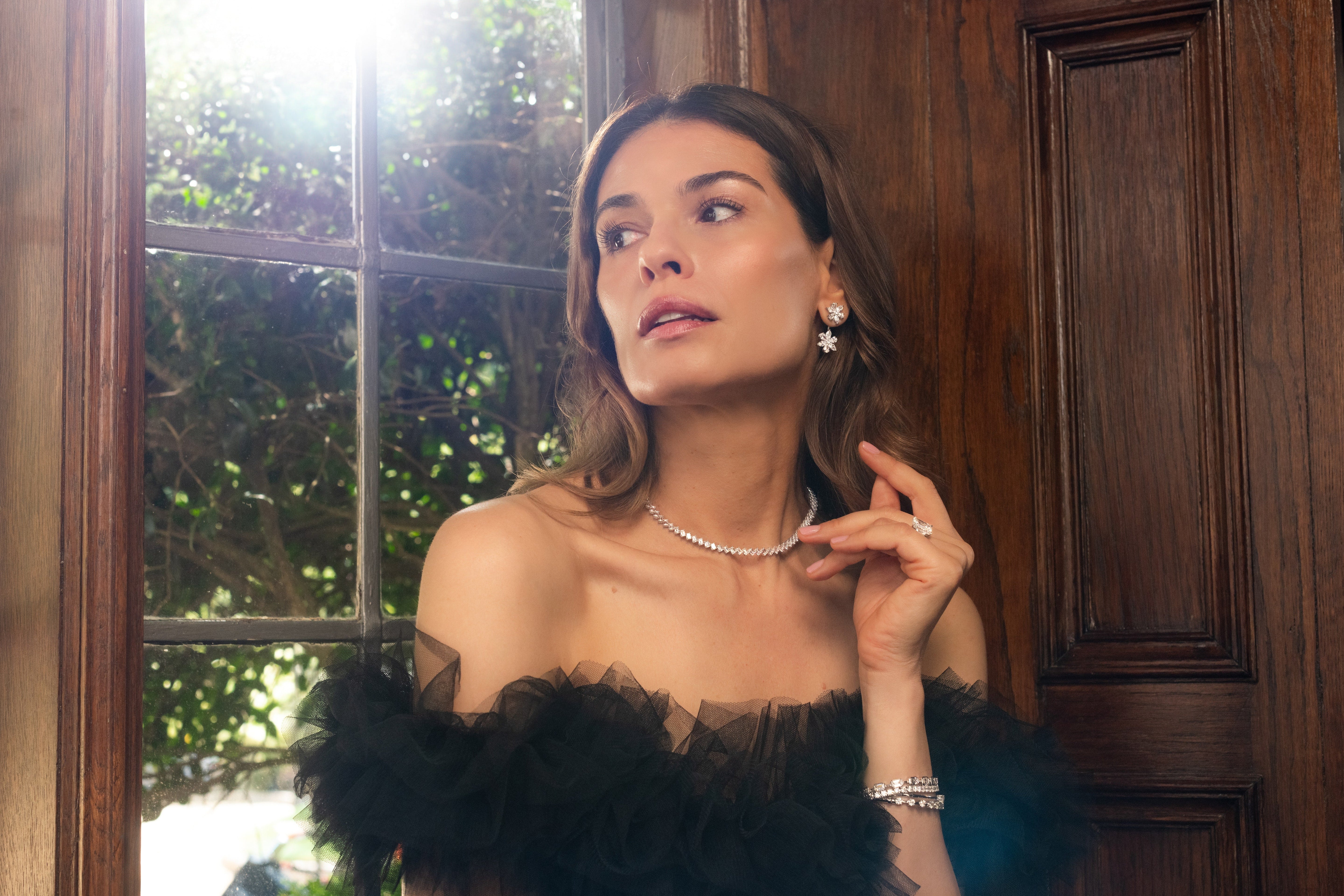 How to Clean Diamond Earrings