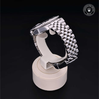 GMT-Master II