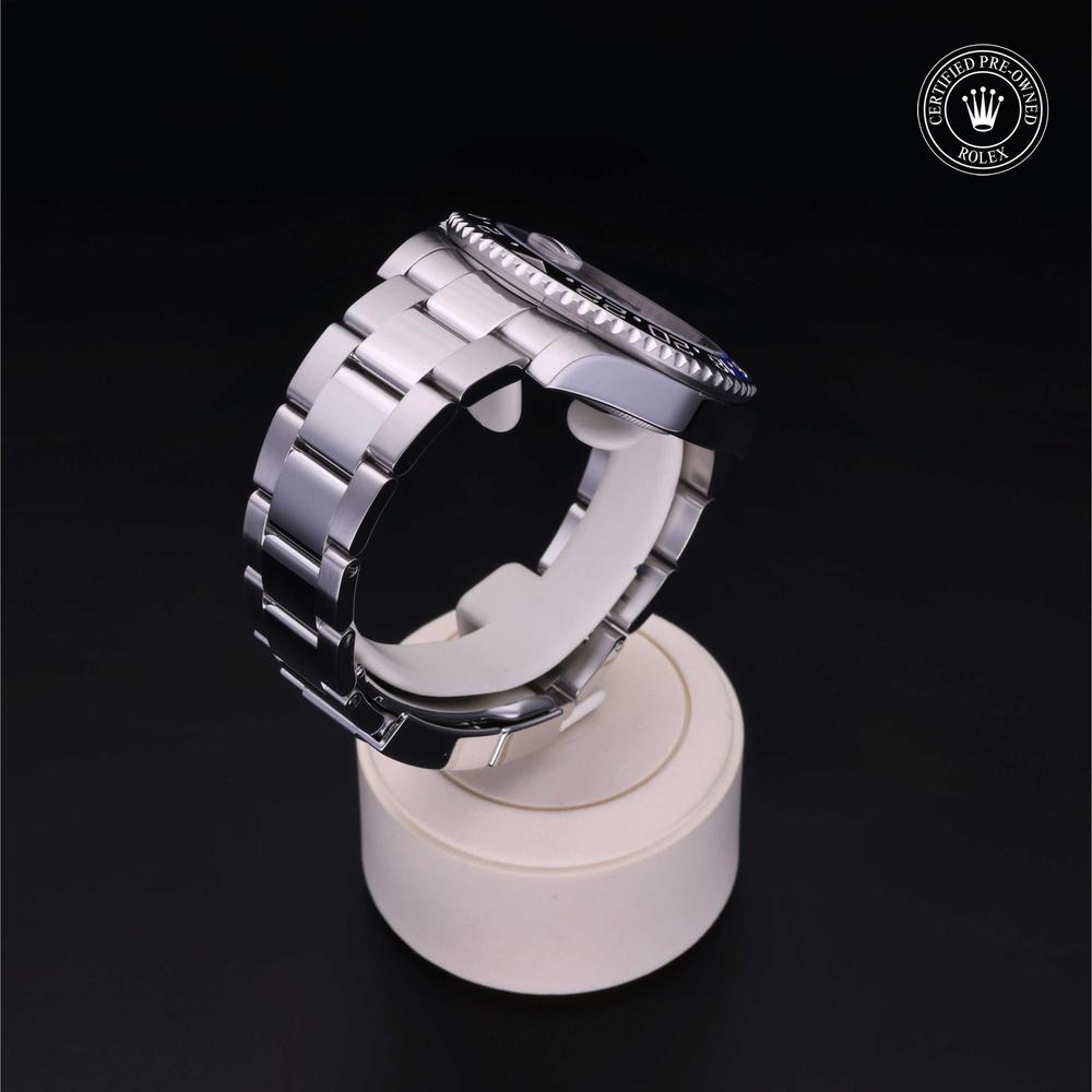 GMT-Master II