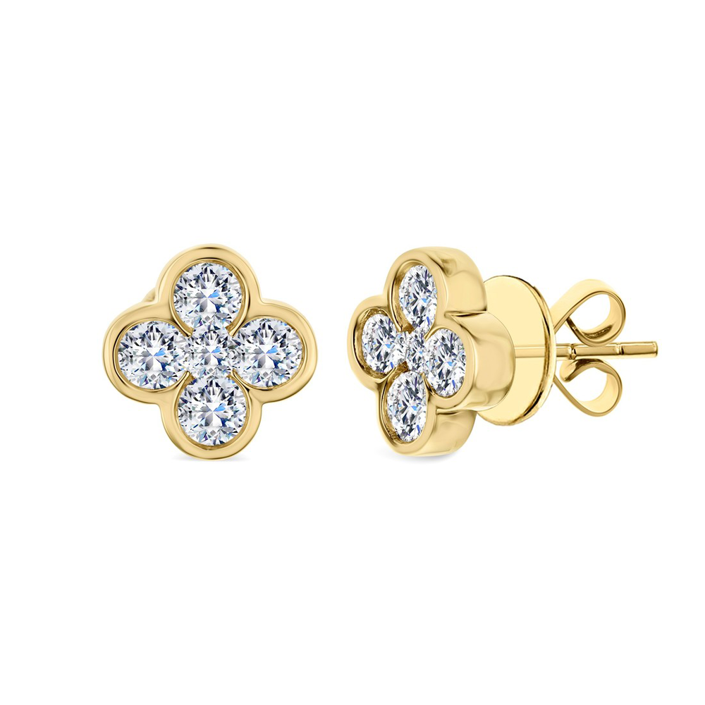 Clover diamond stud earrings.