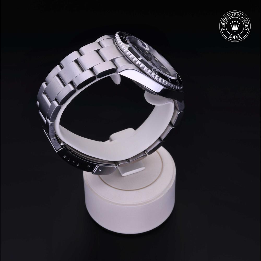 Oyster Perpetual  Submariner Date