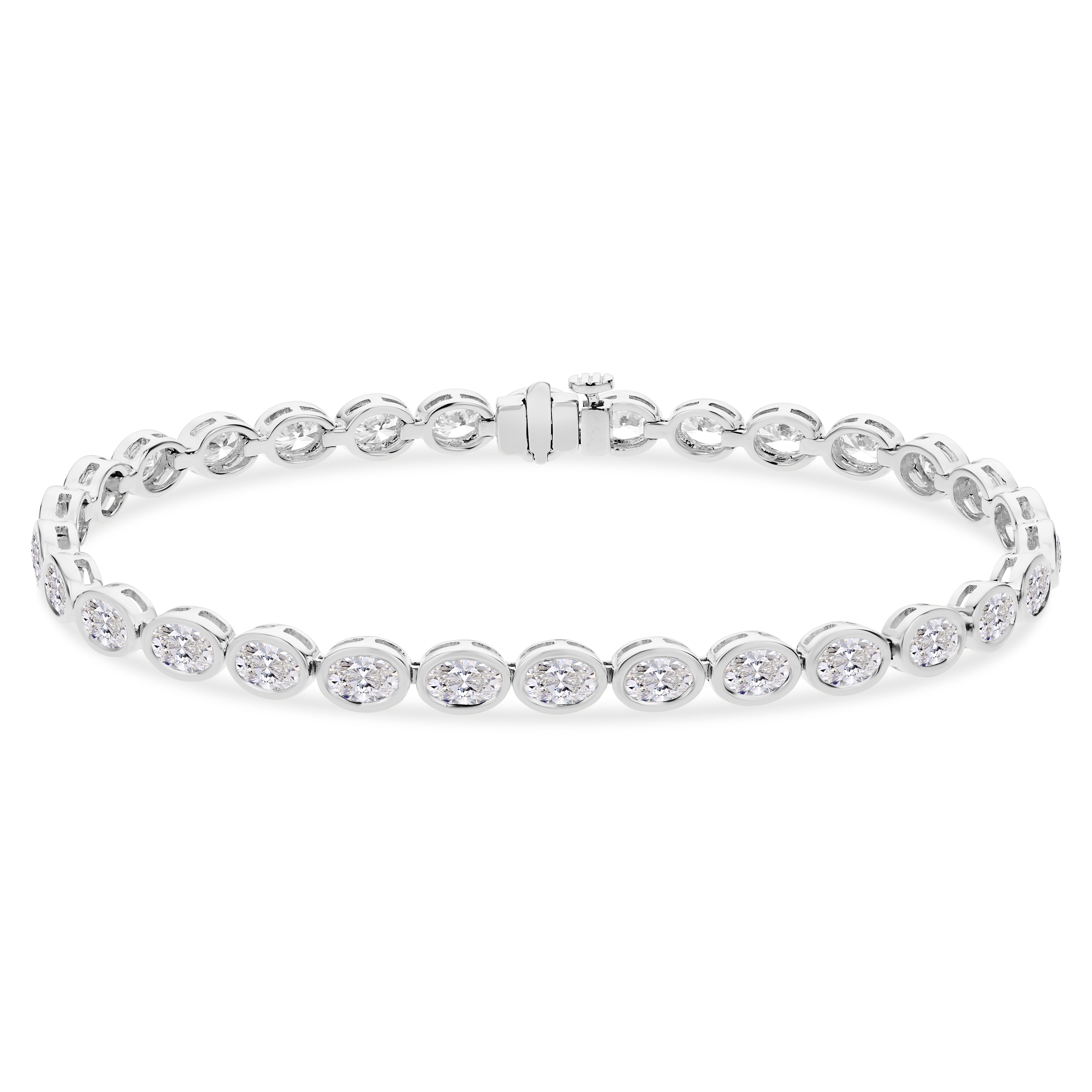 18k White Gold Oval Diamond Line Bracelet
