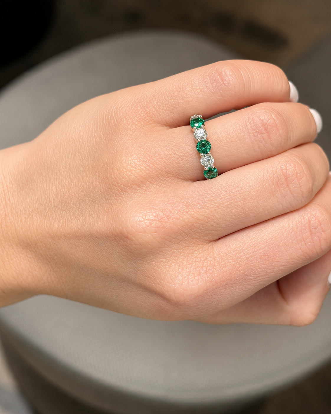 Alternating Round Emerald &amp; Diamond Band