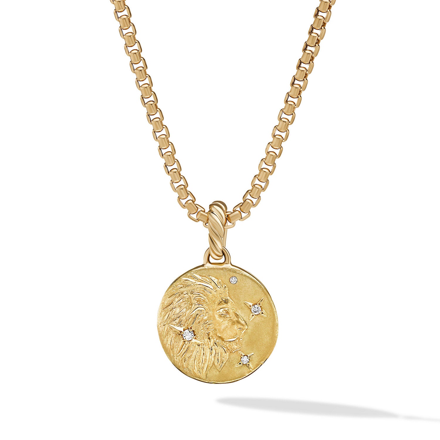 Leo Amulet In 18k Yellow Gold With Diamonds 28.7mm