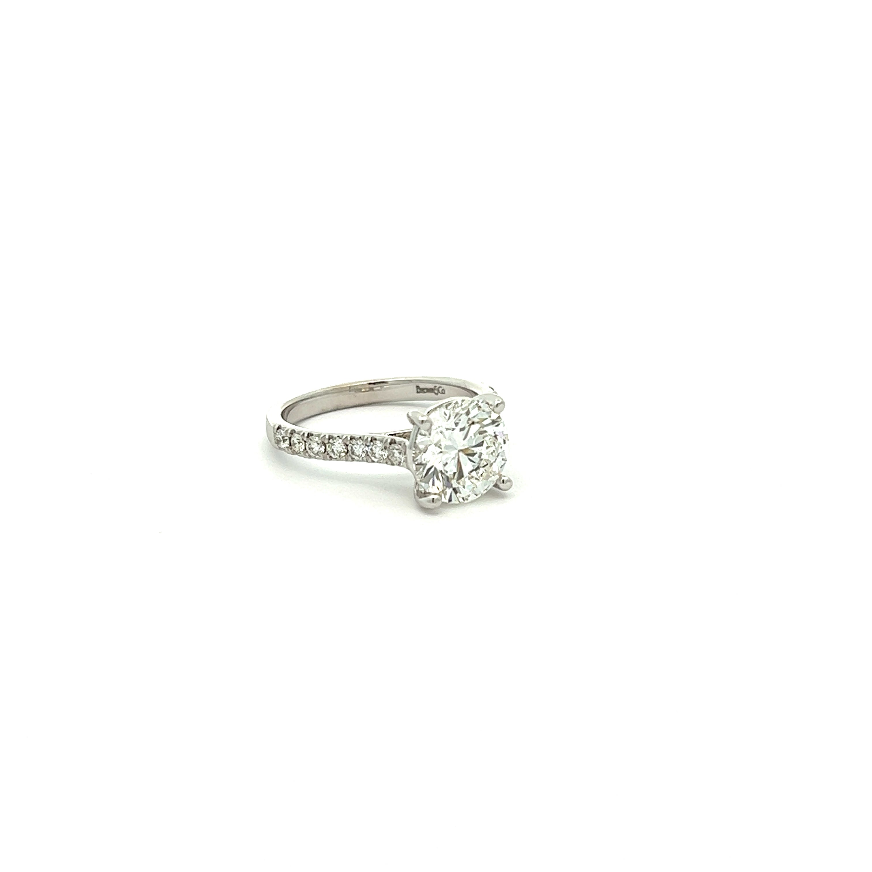 The Jewel 18k White Gold Round Engagement Ring