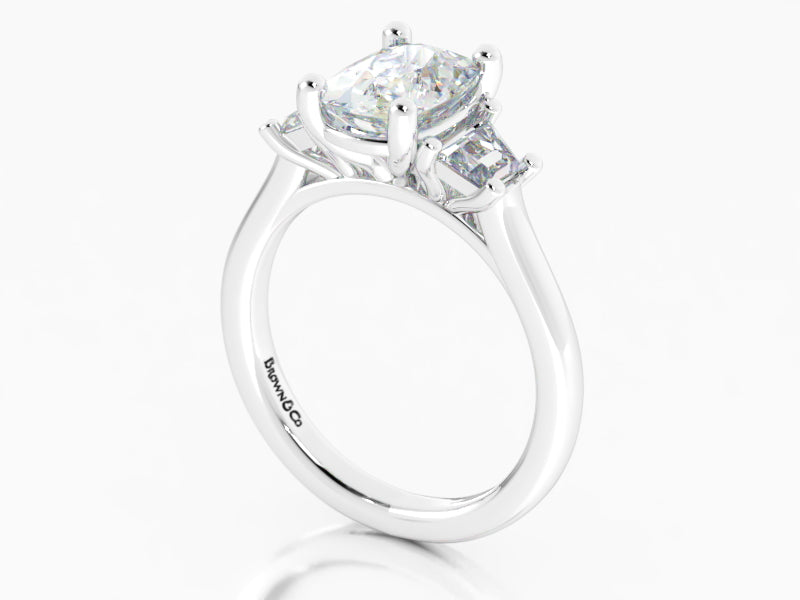 18k-white-gold-cushion