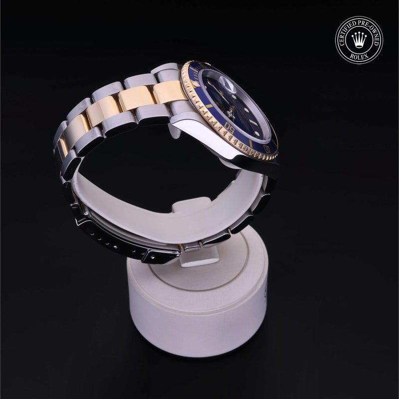 Oyster Perpetual Submariner Date