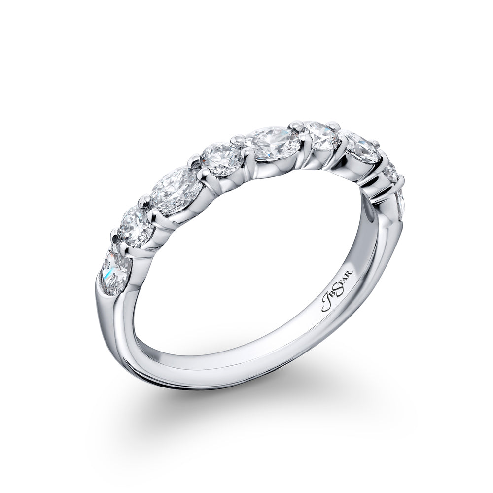 Alternating Oval &amp; Round Diamond Band