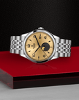 TUDOR 1926 Luna